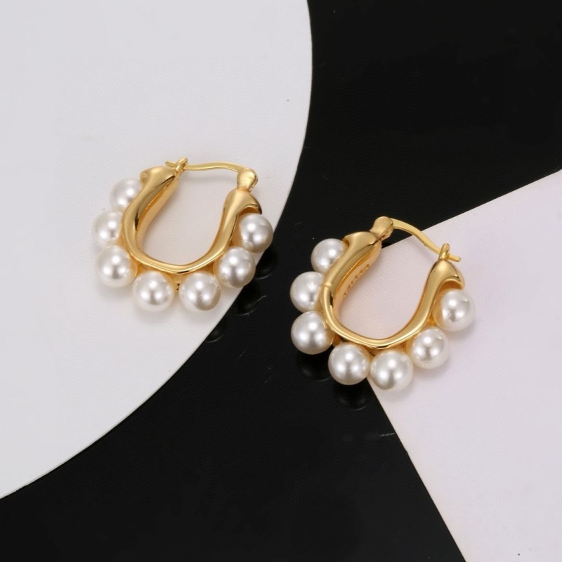 Ce1i*e earrings